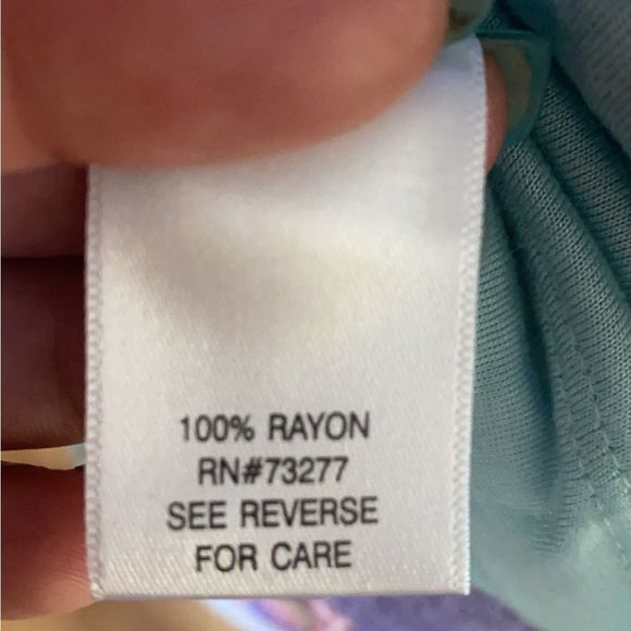 NWOT Apt 9 Sequined scooped neck shirt, size M - Picture 6 of 6